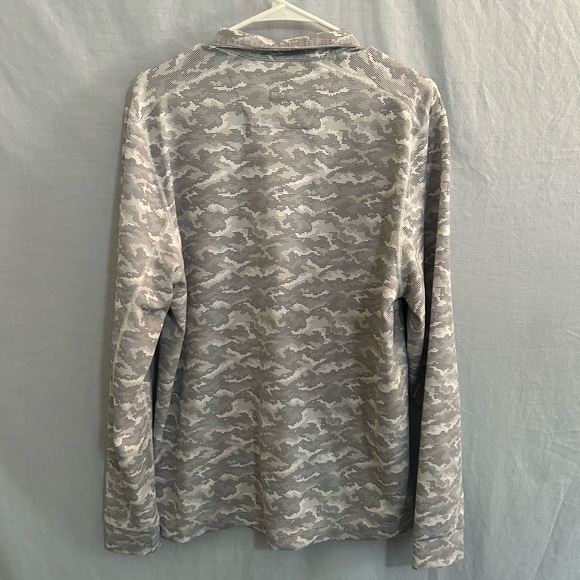 Men's athletic quarter zip - Picture 2 of 3